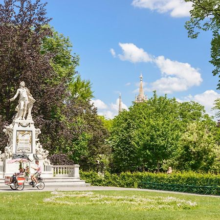 Luxury Suites Liechtenstein Wien Eksteriør bilde