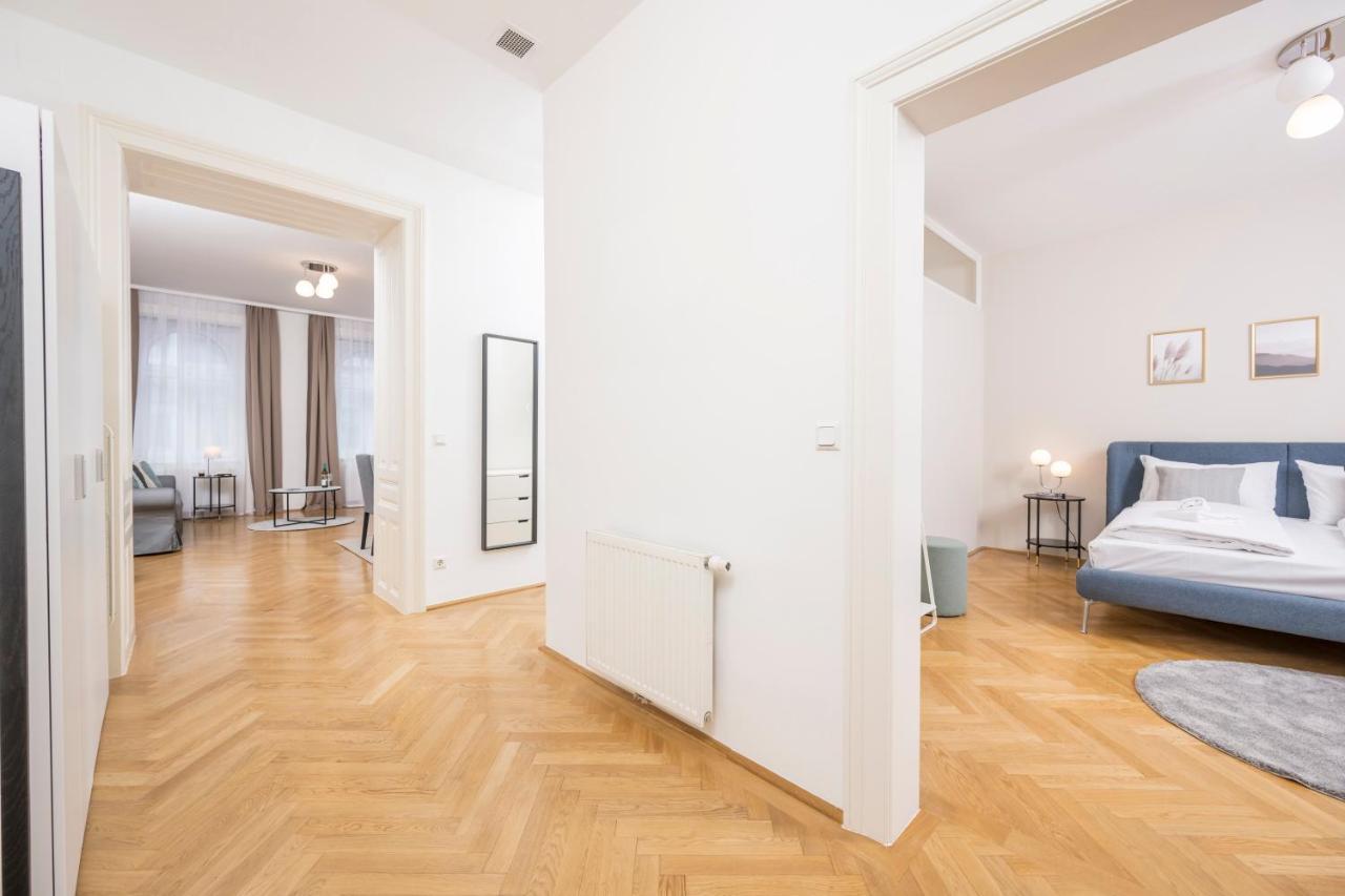 Luxury Suites Liechtenstein Wien Eksteriør bilde