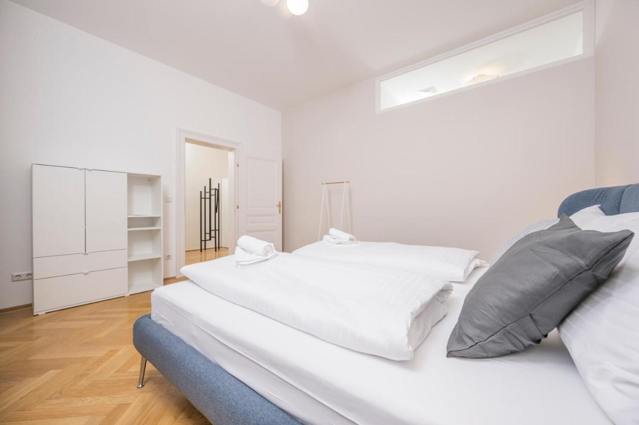 Luxury Suites Liechtenstein Wien Eksteriør bilde