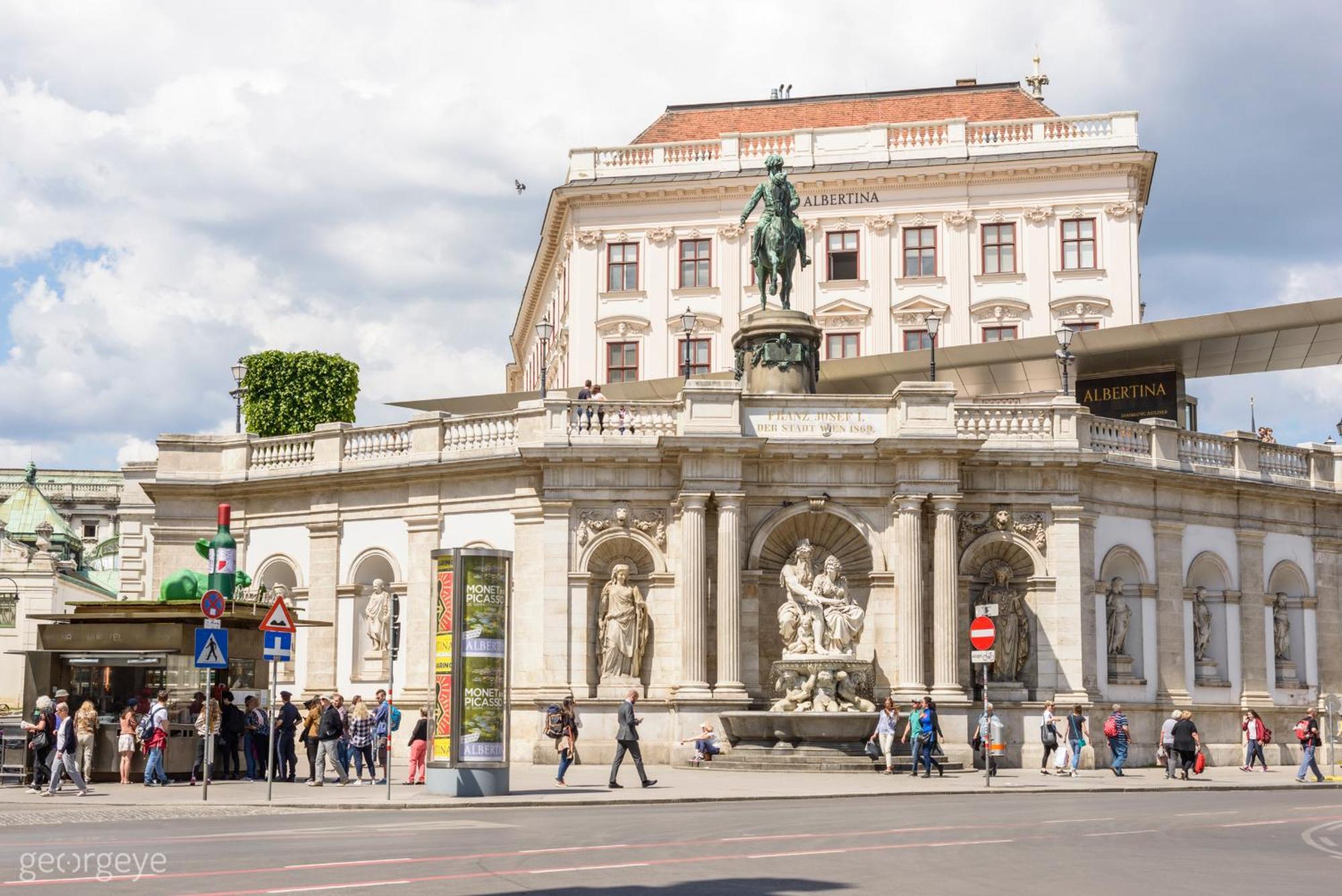 Luxury Suites Liechtenstein Wien Eksteriør bilde